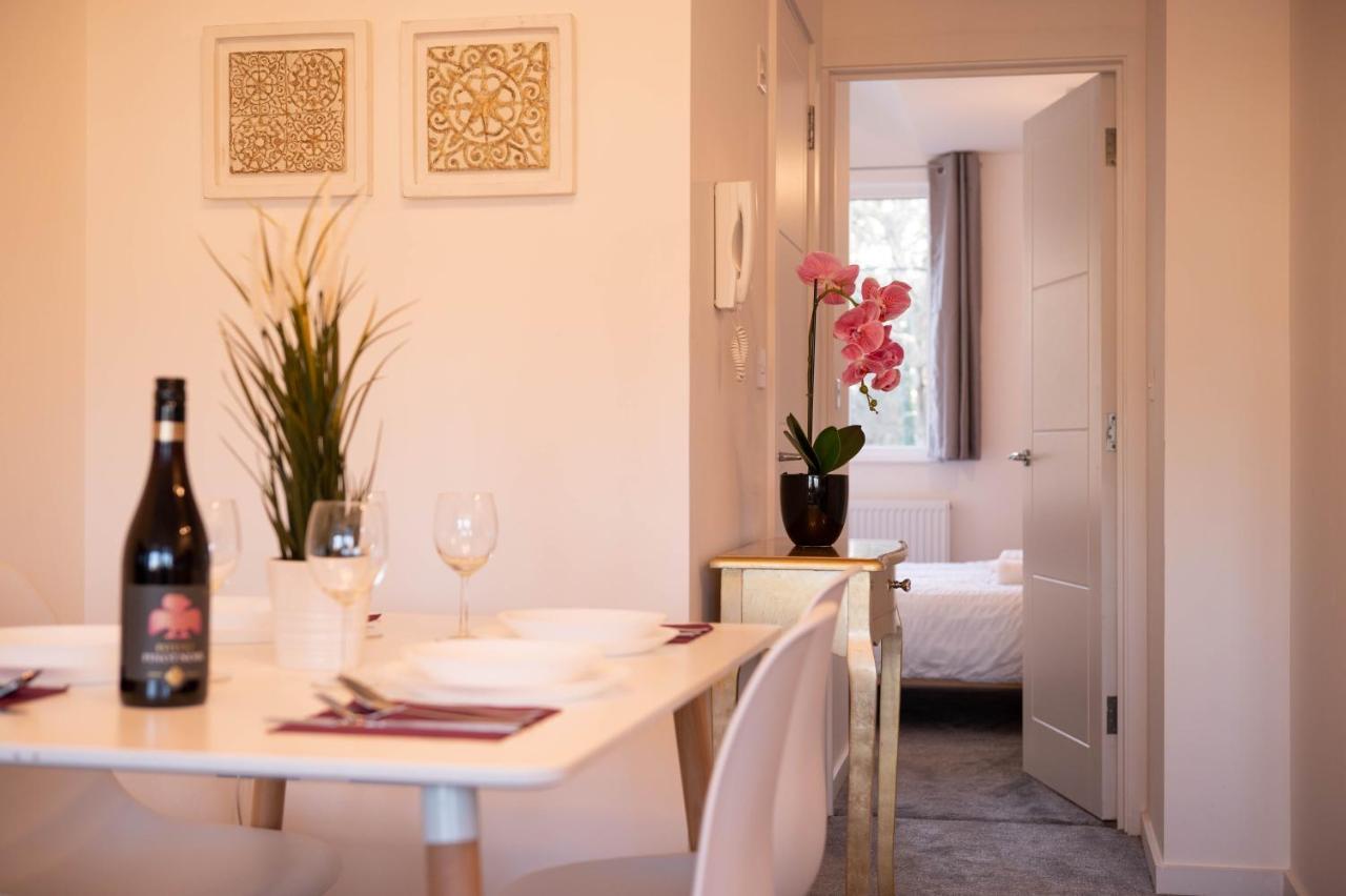 Walnut Flats-F4, 2-Bedroom With Ensuite - Parking, Netflix, Wifi - Close To Oxford, Bicester & Blenheim Palace Кідлінґтон Екстер'єр фото