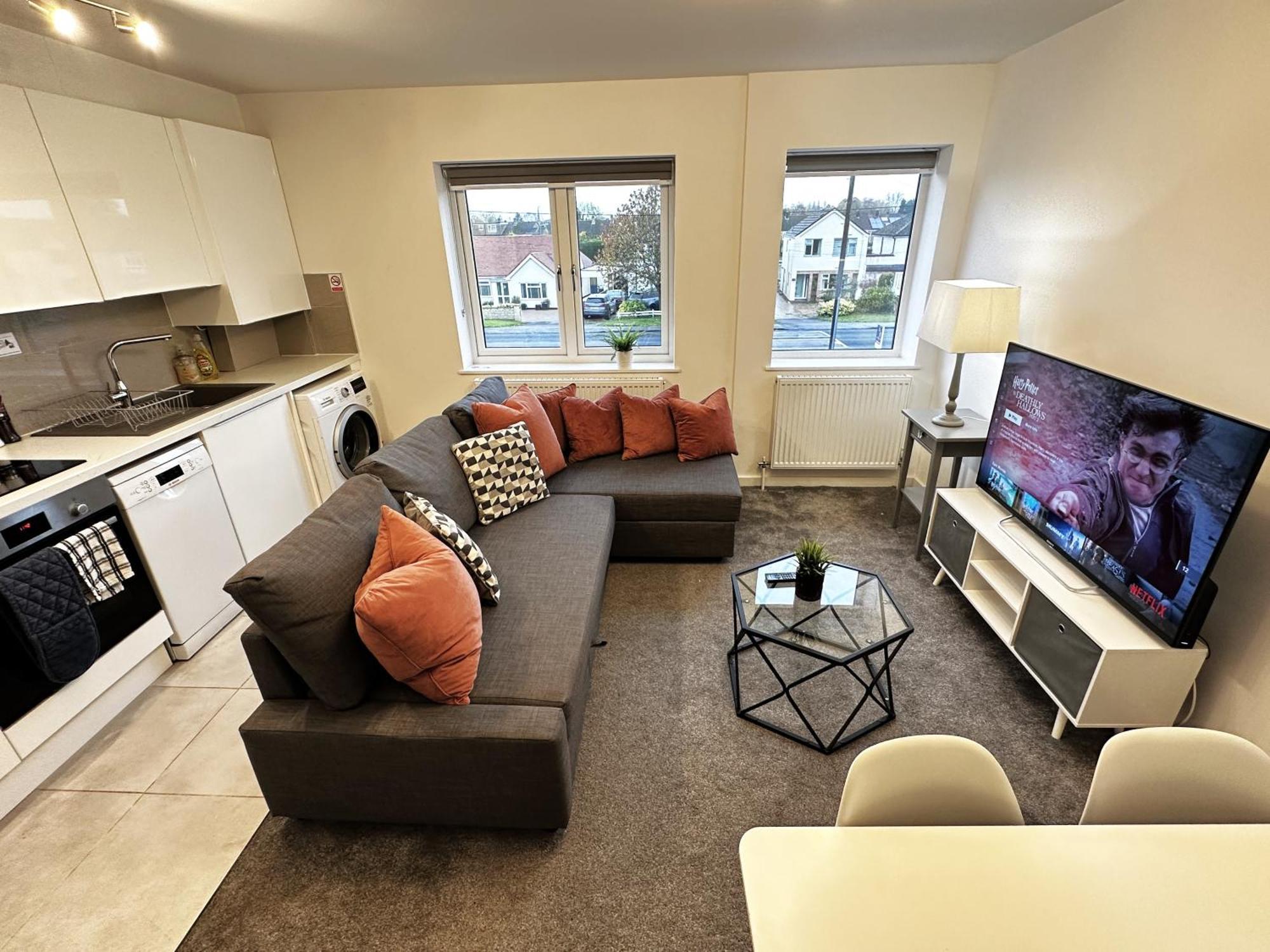 Walnut Flats-F4, 2-Bedroom With Ensuite - Parking, Netflix, Wifi - Close To Oxford, Bicester & Blenheim Palace Кідлінґтон Екстер'єр фото